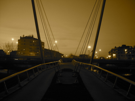 460>_4120546